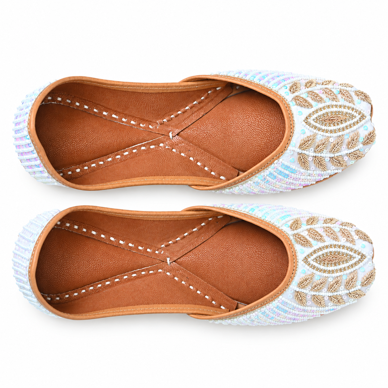 Golden Pearl White Jutti