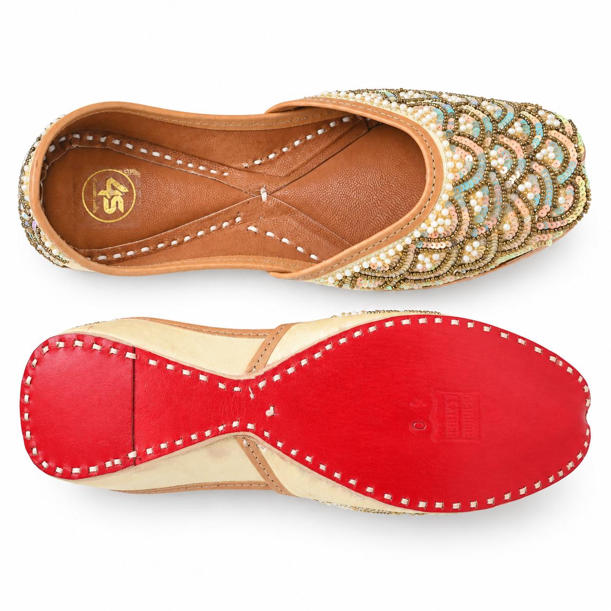 Noor Pearl Embellished Punjabi Jutti
