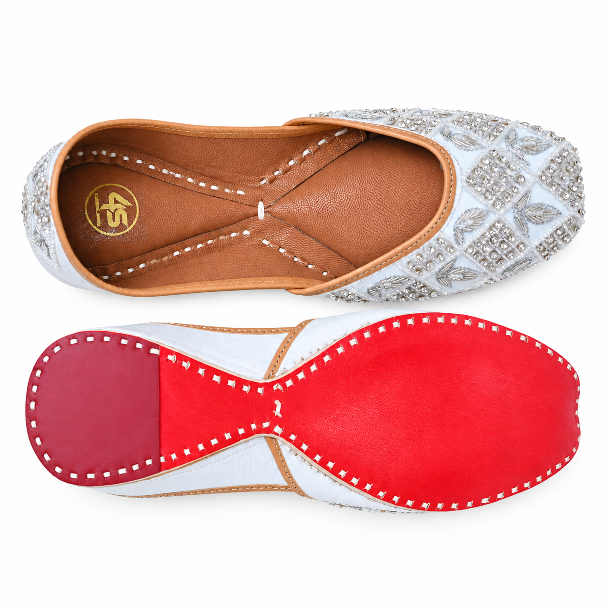 Chandni Silver Embellished Punjabi Jutti