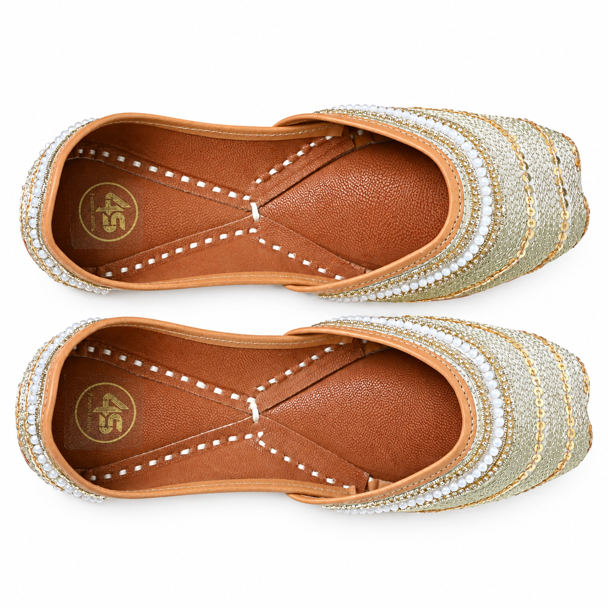 Sunehri Pearl Grace Punjabi Jutti
